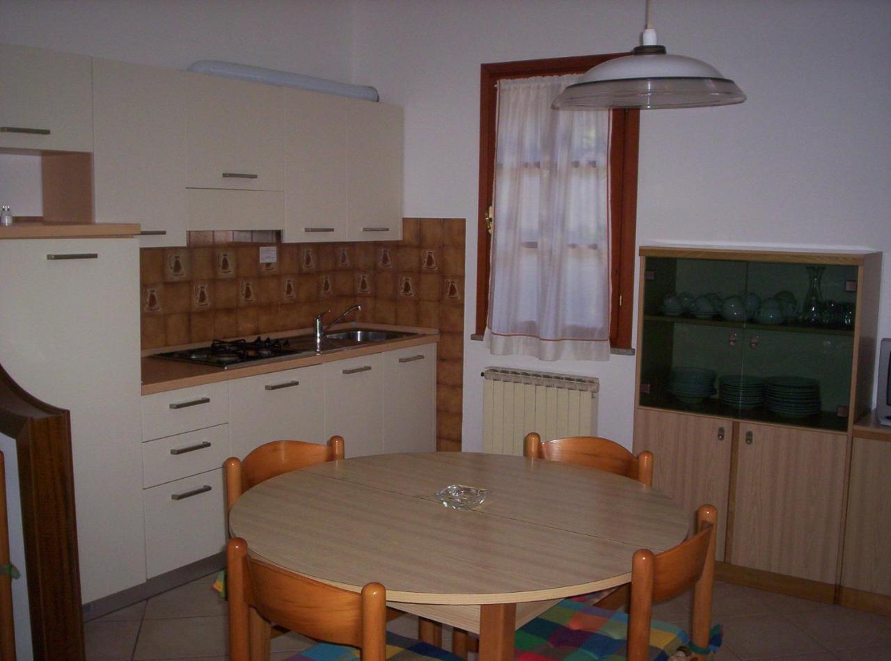 Villa Ofelia Линяно Сабиадоро Екстериор снимка